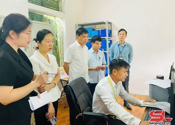 Hướng đến nền hành chính hiện đại, phục vụ