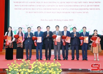 PHÁT HUY SỨC MẠNH ĐẠI ĐOÀN KẾT TOÀN DÂN TỘC, XÂY DỰNG TỈNH SƠN LA PHÁT TRIỂN XANH, NHANH, BỀN VỮNG