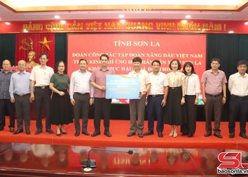 “Điểm tựa” cho bà con vùng lũ