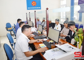 Giúp người dân thuận lợi trong tiếp cận dịch vụ công