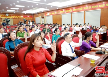 Kỳ họp thứ mười một, HĐND tỉnh khóa XV: Thông qua các nghị quyết và bế mạc kỳ họp