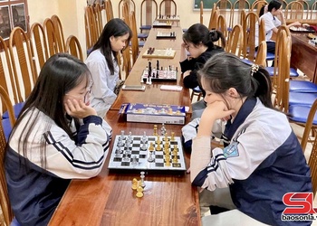 Đẩy mạnh phong trào TDTT trong học sinh, sinh viên