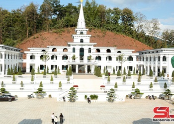 Thăm ngôi trường có bề dày truyền thống