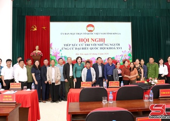 Thường xuyên giữ mối liên hệ chặt chẽ với cử tri