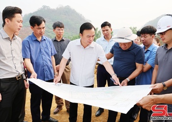 Đẩy nhanh tiến độ xây dựng Trường phổ thông nội trú liên cấp Tiểu học – THCS tại các xã biên giới