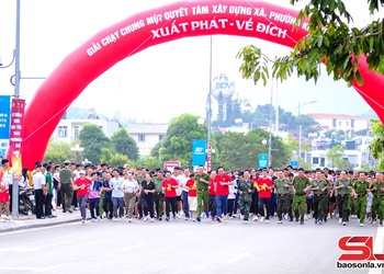 Chung một quyết tâm xây dựng xã, phường không ma túy