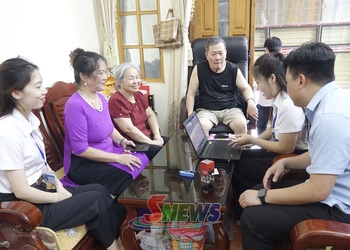 Giải quyết thủ tục hành chính - từ chờ dân sang phục vụ dân