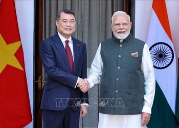 Thủ tướng Chính phủ Lê Minh Hưng hội đàm với Thủ tướng Ấn Độ Narendra Modi