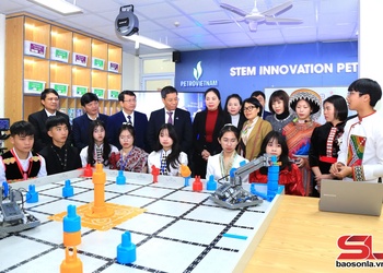 Zok qar tsêr cơưv shâuv hâux lưv choz kria STEM