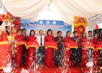 Hung Yen-based firm inaugurates travel office in Son La