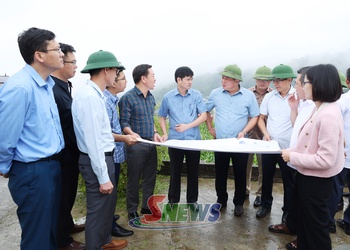 Đồng chí Phó Bí thư Thường trực Tỉnh ủy lăm le Dự án tẳng tánh tang xè len văn Mộc Châu - Sơn La - Điện Biên