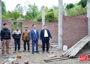 Mường Khiêng nỗ lực xóa nhà tạm, nhà dột nát