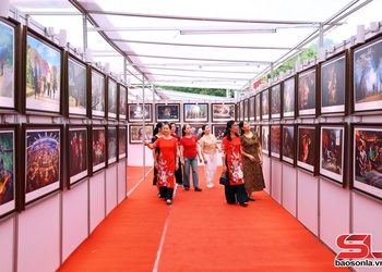 Triển lãm ảnh “Hương sắc vùng cao”