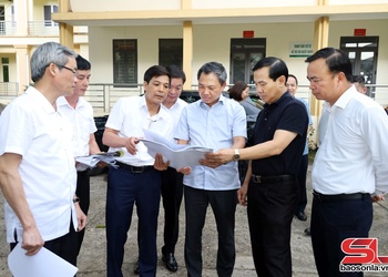 Đồng chí Chủ tịch UBND tỉnh khảo sát triển khai Dự án xây dựng, nâng cấp cơ sở 2 Bệnh viện đa khoa tỉnh Sơn La