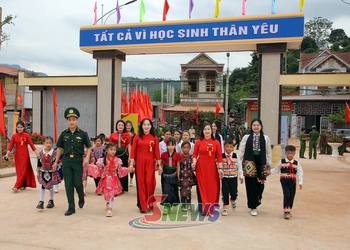 Nâng bước học trò vùng cao biên giới Chiềng Sơn