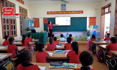 Mộc Châu không để tình trạng lạm thu tiền đầu năm học mới