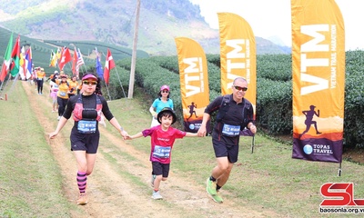 Giải chạy Marathon đường mòn Việt Nam năm 2024 tại Mộc Châu thành công tốt đẹp