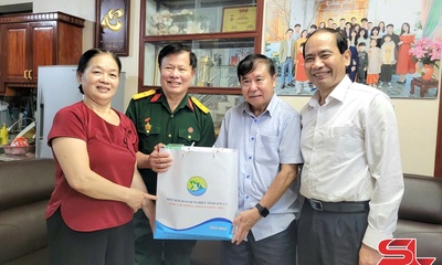Tri ân các anh hùng liệt sĩ, người có công nhân kỷ niệm 78 năm Ngày Thương binh - Liệt sĩ