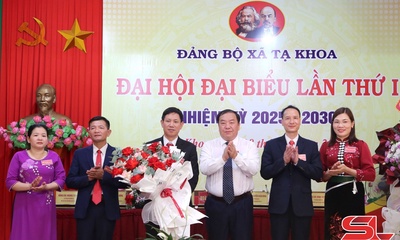 Tạ Khoa quyết tâm thoát khỏi xã đặc biệt khó khăn