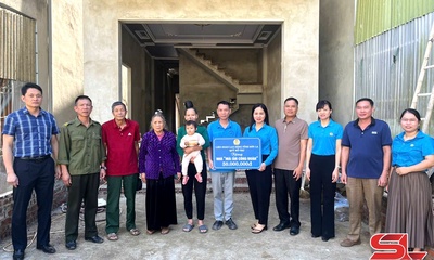 Hướng tới Đại hội công đoàn các cấp nhiệm kỳ 2025-2030