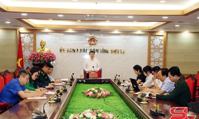 Đồng chí Phó Chủ tịch UBND tỉnh làm việc với các sở, ngành về chi trả viện trợ cho các tỉnh nước CHDCND Lào