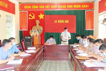 Xung quanh việc chậm trả tiền hỗ trợ cho dân