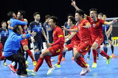 Futsal Việt Nam gây chấn động châu Á