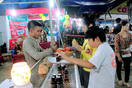 Thương mại biên giới - đòn bẩy phát triển kinh tế vùng biên