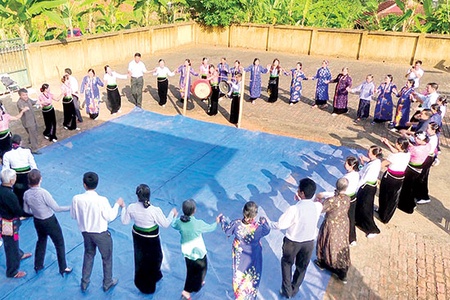 Các địa phương trong tỉnh tổ chức “Ngày hội Đại đoàn kết toàn dân tộc”