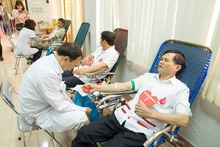 Công ty thủy điện Sơn La:  Tuần lễ hồng EVN lần thứ II năm 2016
