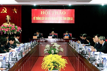 Hội thảo khoa học về trồng cây ăn quả trên đất dốc