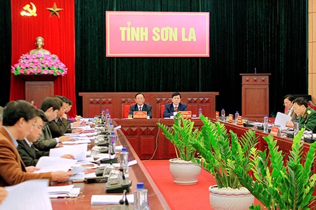 Hội nghị trực tuyến toàn quốc triển khai nhiệm vụ phát triển KT-XH năm 2017