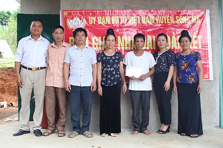 Những ngôi nhà mang tên “Đại đoàn kết”