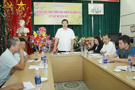 Chi hội Nhiếp ảnh tỉnh: Gặp mặt đầu xuân, triển khai nhiệm vụ năm 2019