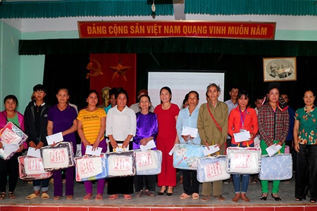 Thiết thực chăm lo cho người khuyết tật và trẻ mồ côi