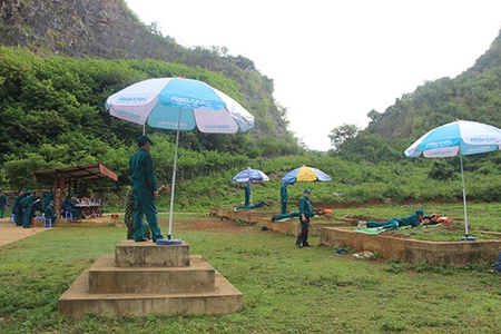 Huấn luyện tự vệ 12 cơ quan năm 2019 đạt loại khá