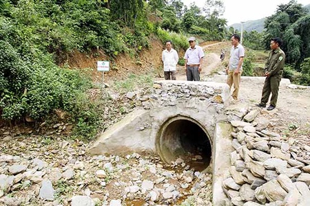 Tăng cường hoạt động giám sát và phản biện xã hội, tham gia xây dựng Đảng, chính quyền vững mạnh