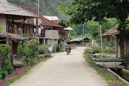 Về Mường Chiên