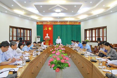 Họp bàn các giải pháp thu ngân sách quý IV năm 2019