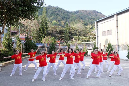 CLB dưỡng sinh - sân chơi vui, khỏe cho người cao tuổi