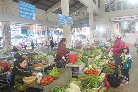 Xây dựng chợ an toàn, hiện đại