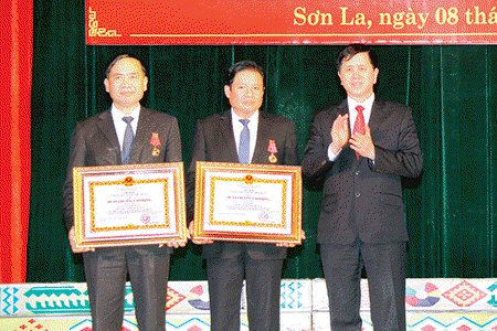 Triển khai công tác thi đua khen thưởng năm 2017