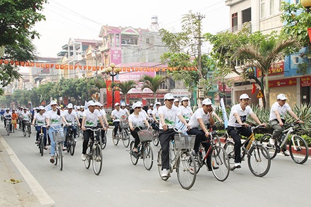 Hưởng ứng Giờ trái đất năm 2017 “Tắt đèn bật tương lai”