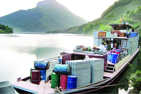 Quản lý và khai thác hiệu quả vận tải đường thủy