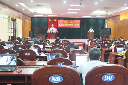 Khai mạc kỳ xét tuyển công chức, viên chức cơ quan Đảng, đoàn thể năm 2017