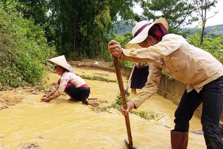 Cần làm rõ nguyên nhân  khiến nhiều trẻ thiểu năng ở Pi Toong