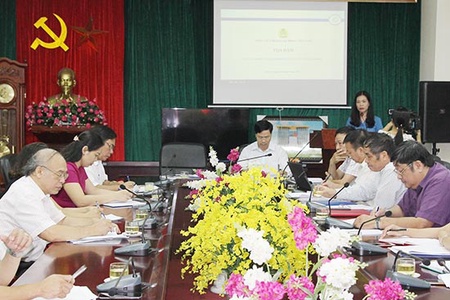 Tọa đàm “Nâng cao phúc lợi cho đoàn viên và người lao động”