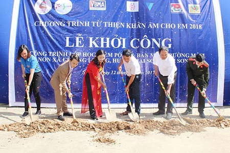 Tổ chức từ thiện “Khăn ấm cho em”: Khởi công công trình lớp học điểm Pó In và bản Mật