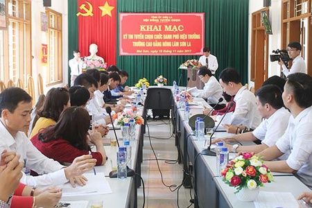Khai mạc thi tuyển chọn chức danh lãnh đạo, quản lý