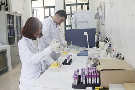Góp sức ngăn chặn HIV/AIDS lây lan trong cộng đồng